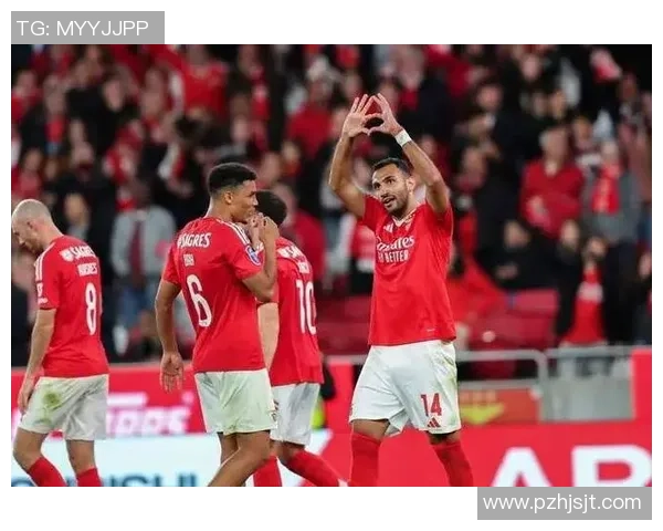 中超热战:那不勒斯与本菲卡激战成平局红牌事件引发全场热议 中超热战:那不勒斯与本菲卡激战成平局红牌事件引发全场热议